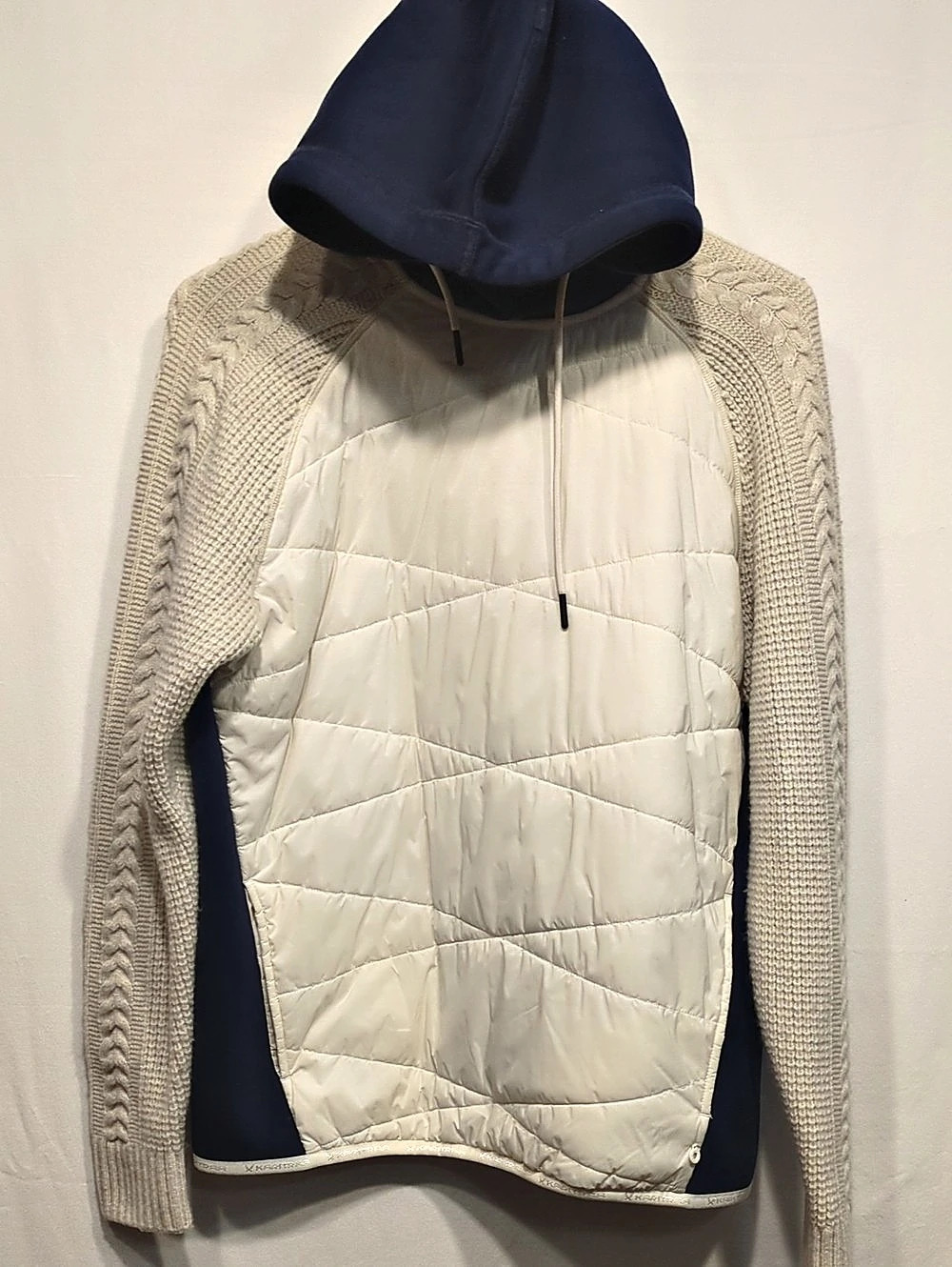 KARI TRAA Nina Hybrid Hoodie Color Block Small